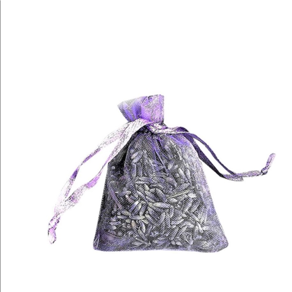 Lemongrass Lavender Sachet Bags 6 pack Lavender New With Tags - Picture 2 of 3